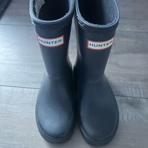 Hunter Classic Navy Boots toddler 8